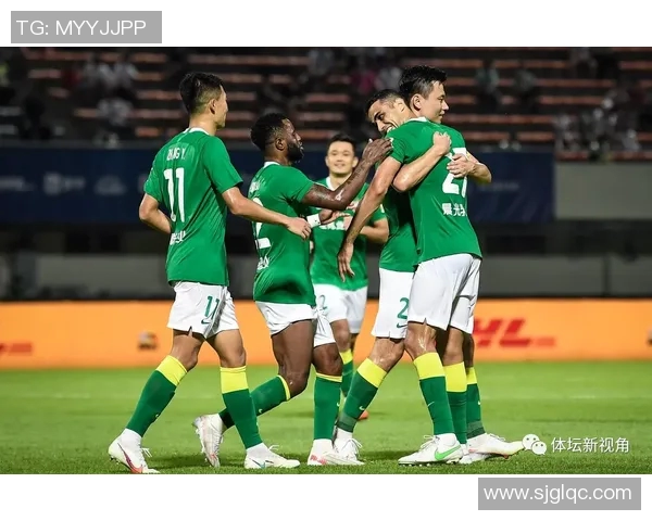 成都篮球队以52分领跑大满贯积分榜展现强劲实力